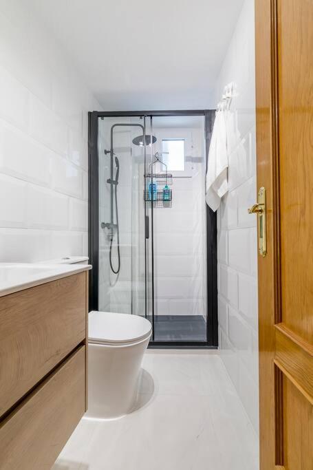 Estudio Acogedor En Zona Norte Мадрид Екстериор снимка