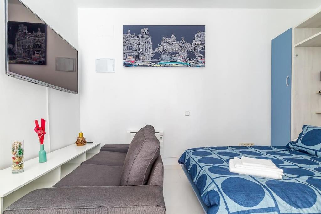 Estudio Acogedor En Zona Norte Мадрид Екстериор снимка